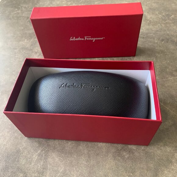 NIB Women's Salvatore Ferragamo Luxury Sunglasses - Picture 13 of 13